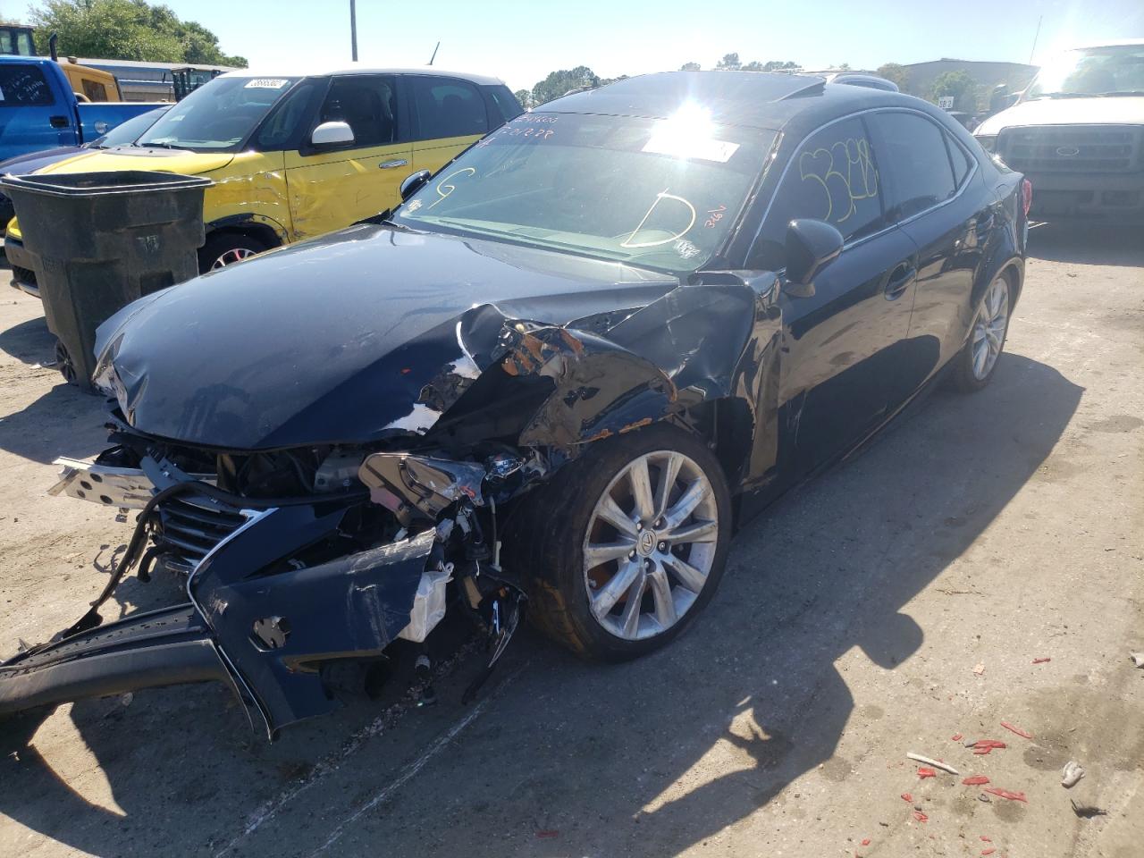 Photo 2 from auction – 2016 LEXUS IS 200T with VIN JTHBA1D27G5023875