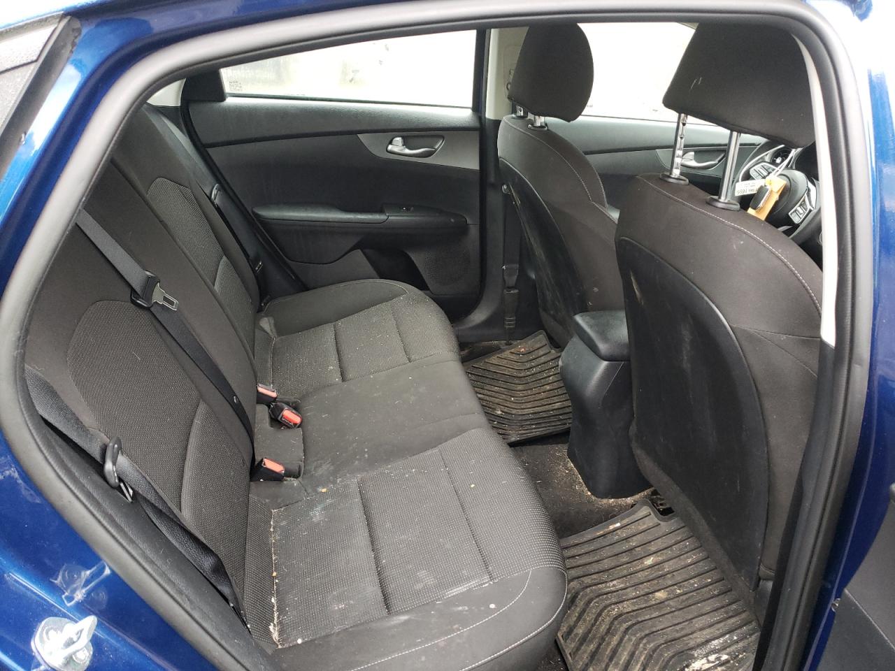Photo 6 from auction – 2021 KIA FORTE FE with VIN 3KPF24AD8ME268014