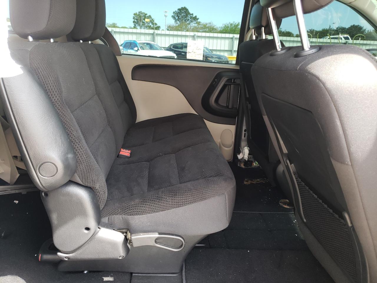 Photo 17 from auction – 2019 DODGE GRAND CARA with VIN 2C4RDGBG2KR614989