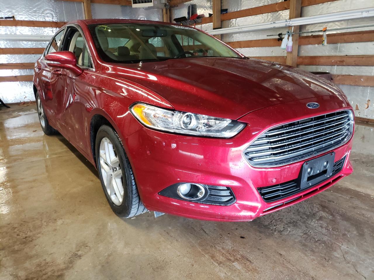 FORD FUSION SE 2016 with VIN 3FA6P0HD8GR301628 - Photo from auction