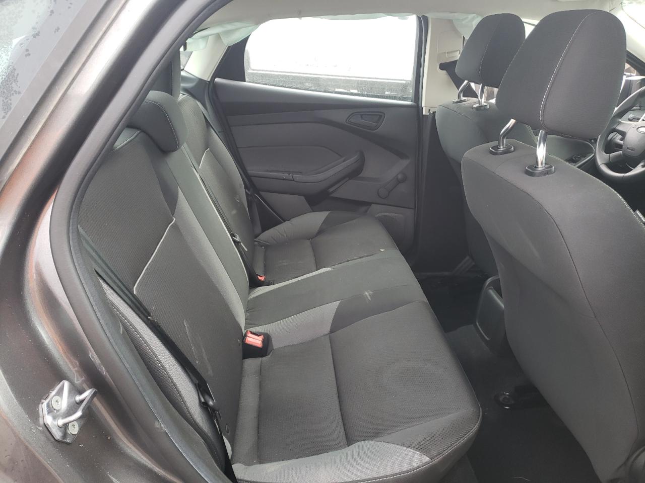Photo 6 from auction – 2012 FORD FOCUS S with VIN 1FAHP3E2XCL426233