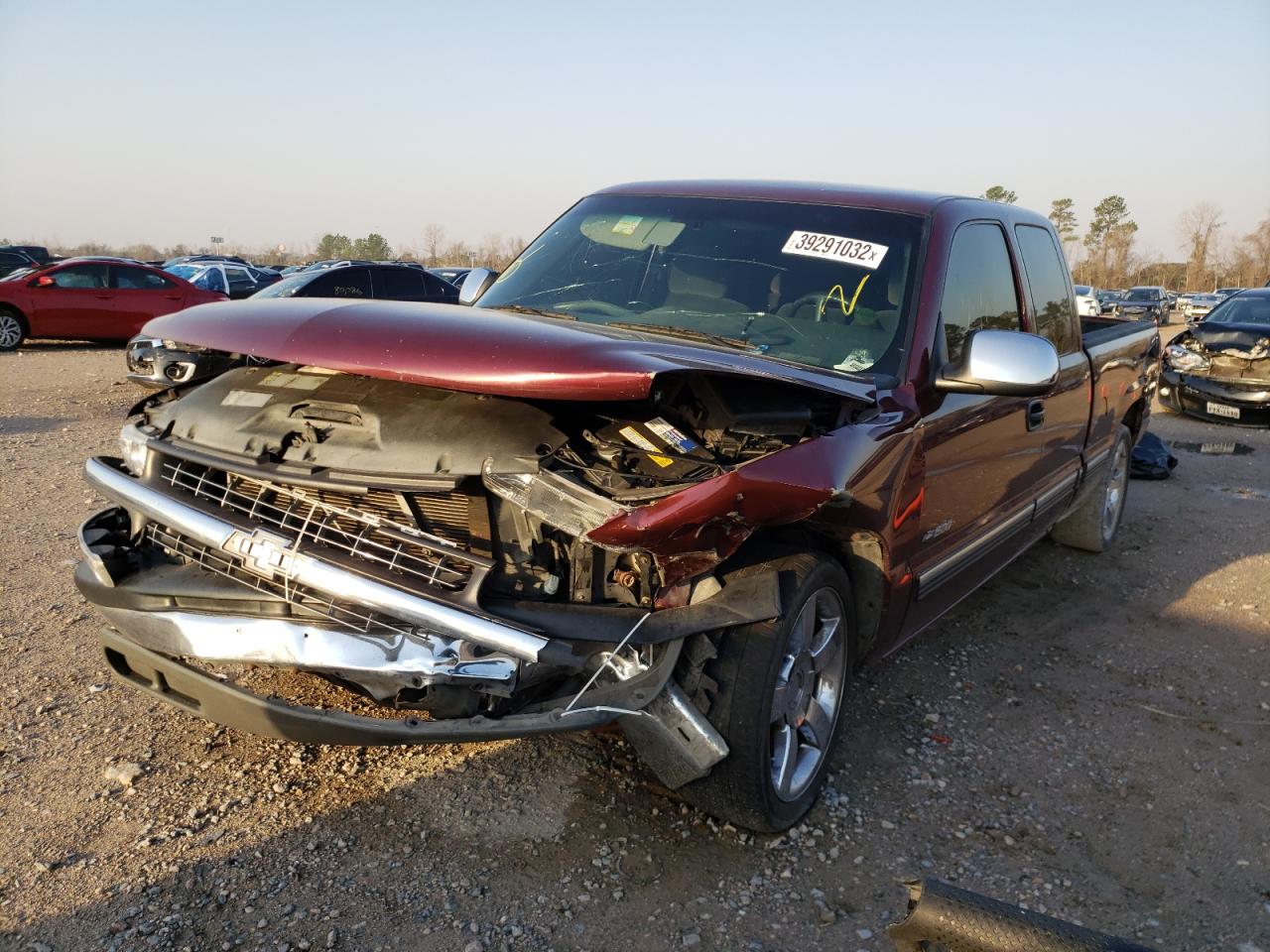 Photo 2 from auction – 2001 CHEVROLET SILVERADO with VIN 2GCEC19V011217264