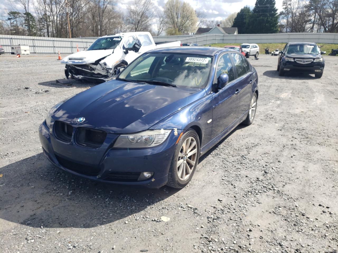 Photo 2 from auction – 2011 BMW 328 I SULE with VIN WBAPH5G58BNM84248