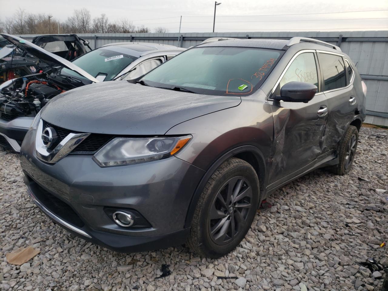 Photo 2 from auction – 2016 NISSAN ROGUE S with VIN 5N1AT2MV3GC834524