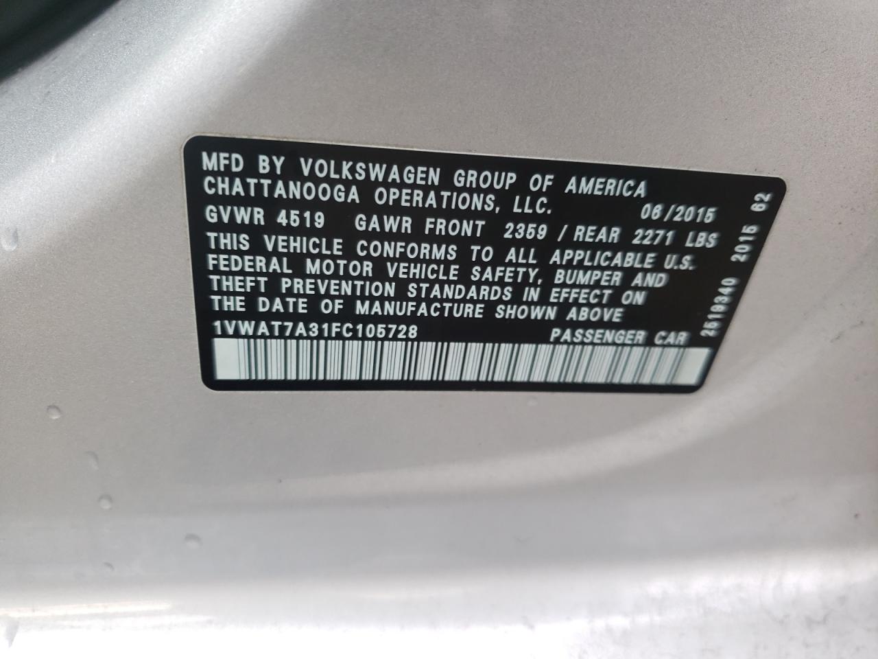 Photo 10 from auction – 2015 VOLKSWAGEN PASSAT S with VIN 1VWAT7A31FC105728