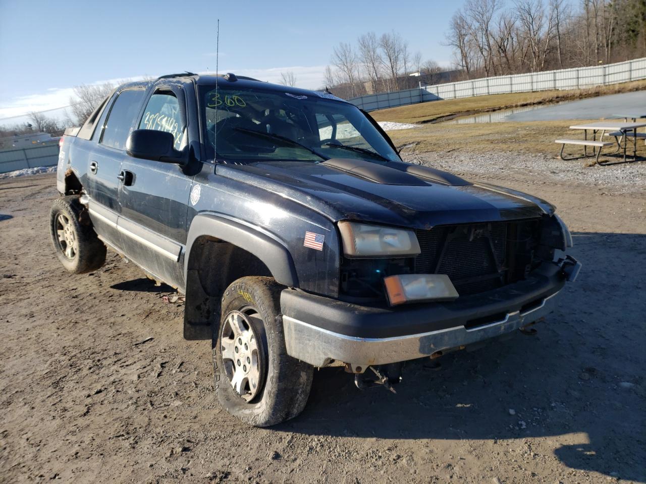 CHEVROLET AVALANCHE 2004 with VIN 3GNEK12T94G234899 - Photo from auction