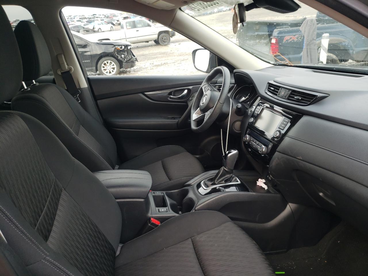 Photo 5 from auction – 2019 NISSAN ROGUE S with VIN KNMAT2MT4KP525987