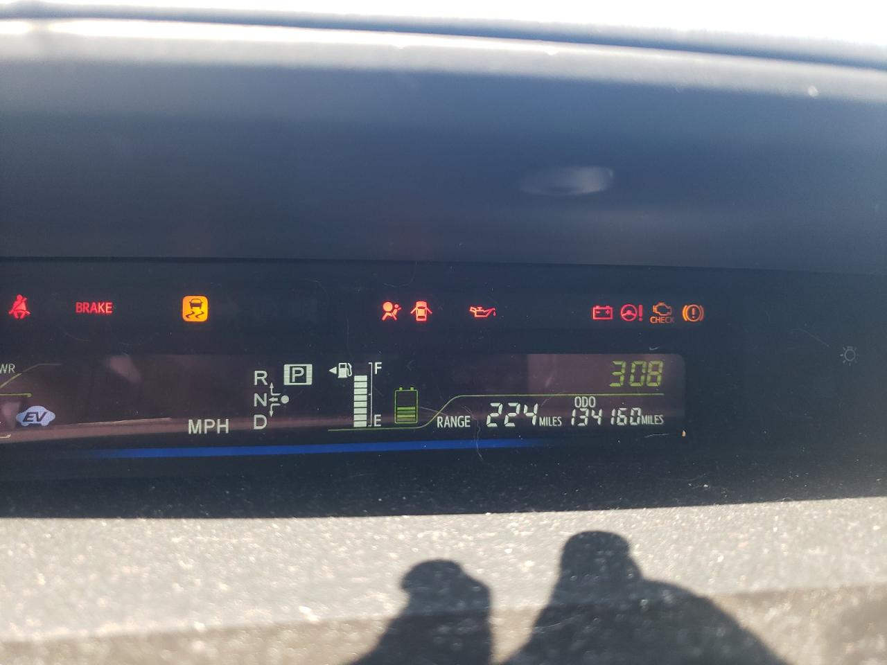 Photo 8 from auction – 2012 TOYOTA PRIUS V with VIN JTDZN3EU9C3078334