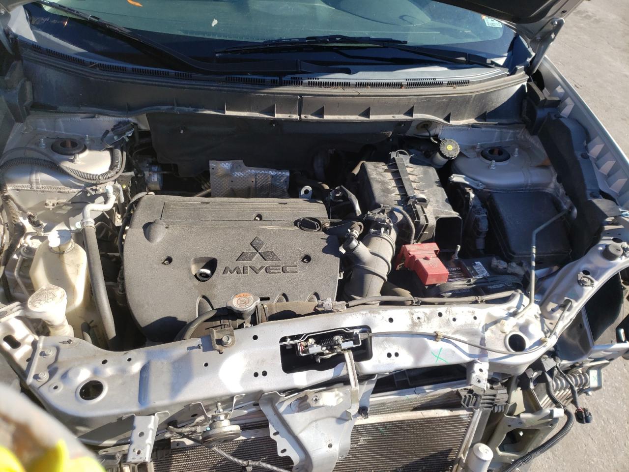 Photo 7 from auction – 2015 MITSUBISHI OUTLANDER with VIN 4A4AP3AU2FE036148