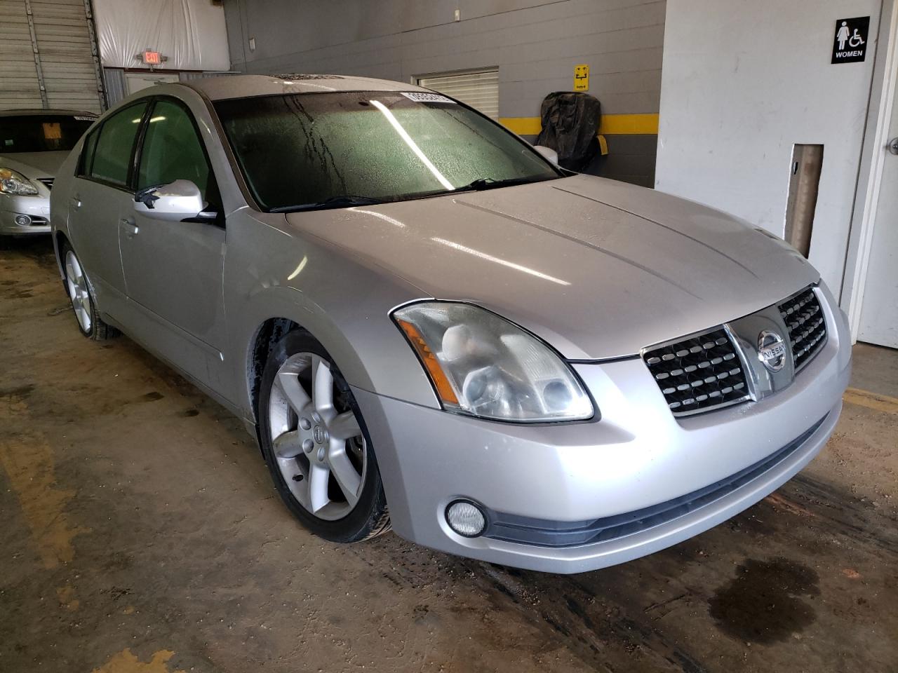 Photo 9 from auction – 2004 NISSAN MAXIMA SE with VIN 1N4BA41E04C821276