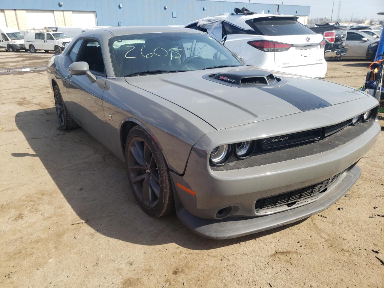 DODGE CHALLENGER 2019 with VIN 2C3CDZFJ8KH642605 - Photo from auction