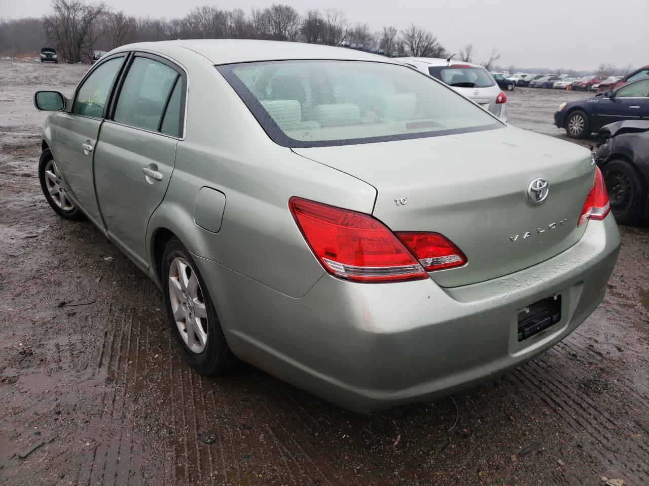 Photo 3 from auction – 2005 TOYOTA AVALON XL with VIN 4T1BK36B95U010034
