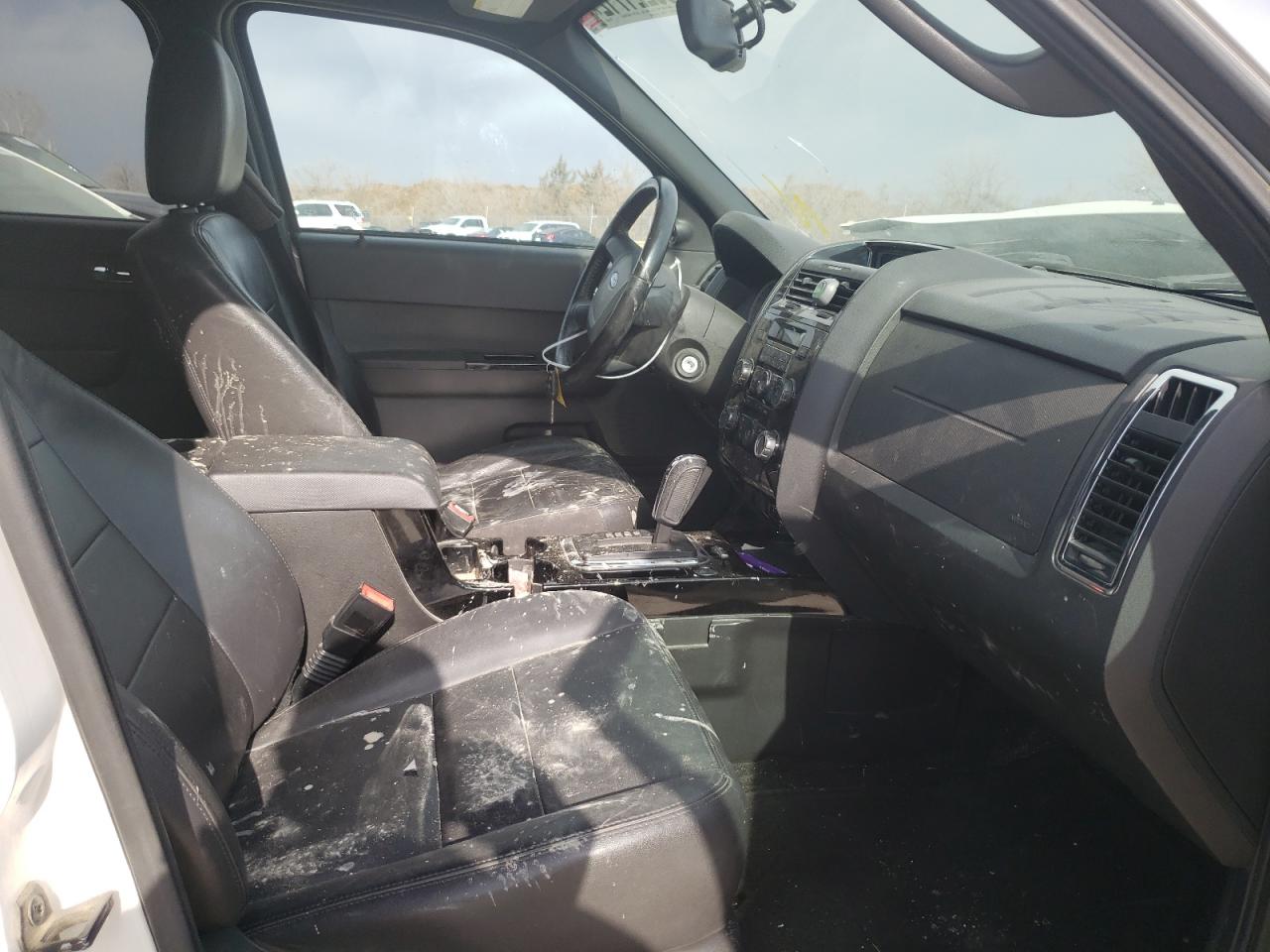 Photo 5 from auction – 2012 FORD ESCAPE LIM with VIN 1FMCU9EG0CKB95162