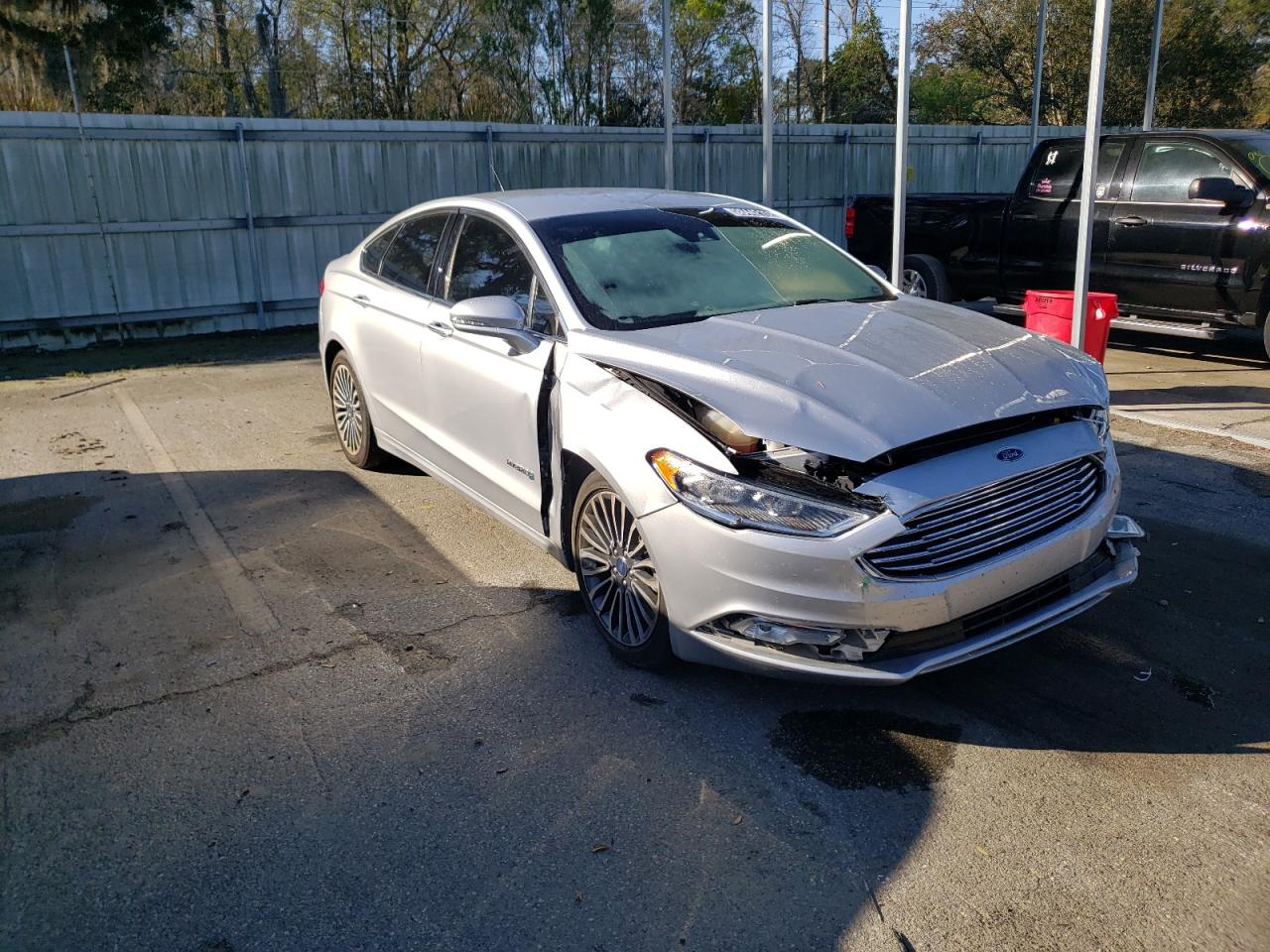 Photo 1 from auction – 2018 FORD FUSION TIT with VIN 3FA6P0RU3JR258757