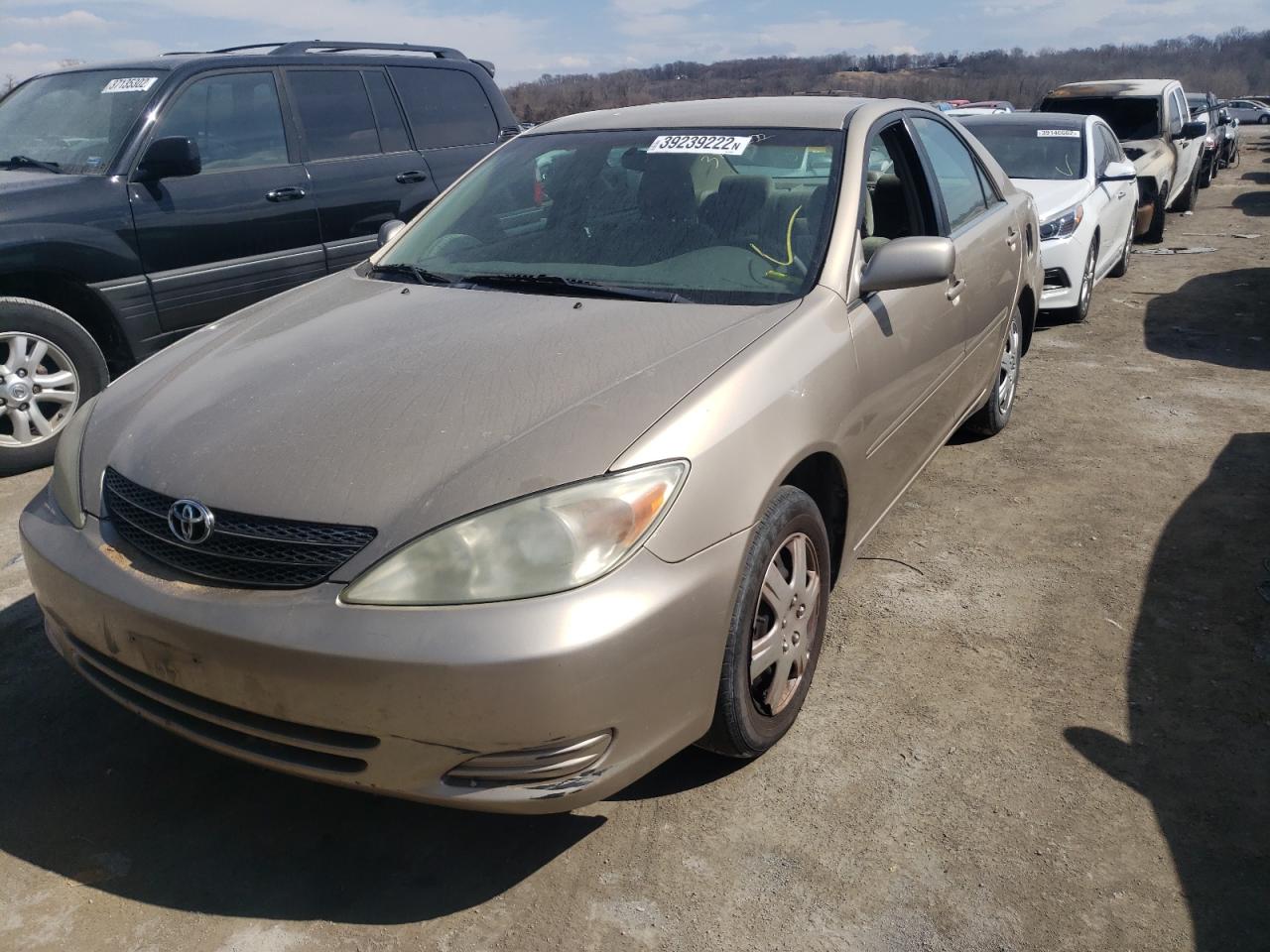 Photo 9 from auction – 2002 TOYOTA CAMRY LE with VIN 4T1BE32K72U624699