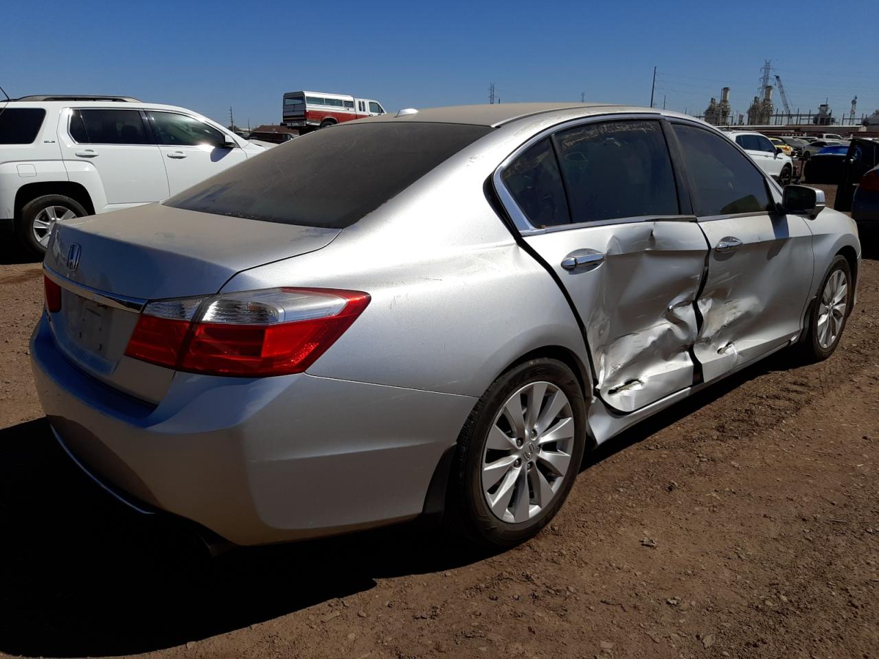 Photo 4 from auction – 2014 HONDA ACCORD EXL with VIN 1HGCR2F82EA158564