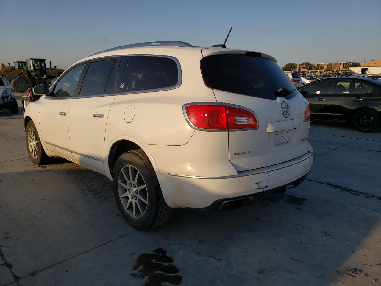 Photo 3 from auction – 2016 BUICK ENCLAVE with VIN 5GAKRBKDXGJ281837