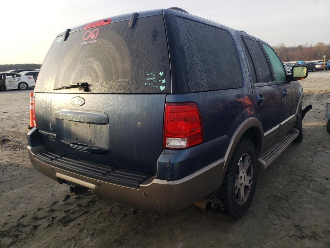 Photo 4 from auction – 2004 FORD EXPEDITION with VIN 1FMRU17WX4LB07780