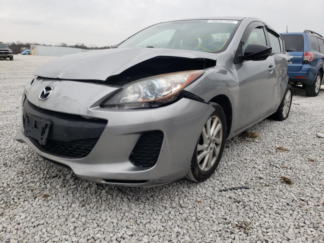 Photo 2 from auction – 2013 MAZDA 3 I with VIN JM1BL1VP2D1835562