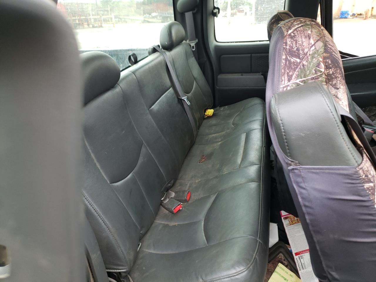 Photo 6 from auction – 2006 CHEVROLET SILVERADO with VIN 1GCHK29U46E264591