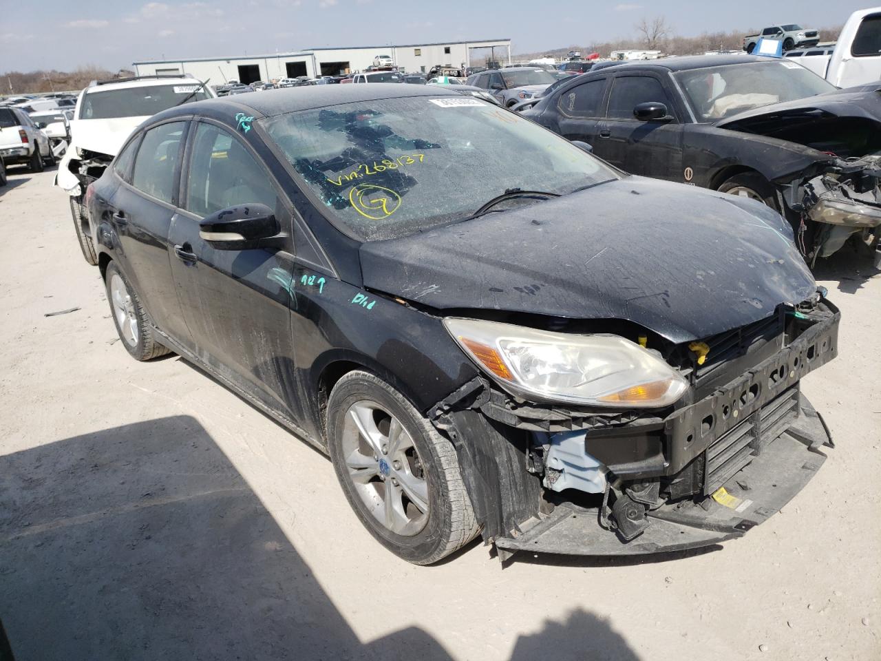 FORD FOCUS SE 2013 with VIN 1FADP3F23DL268137 - Photo from auction