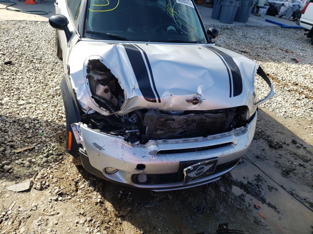Photo 9 from auction – 2016 MINI COOPER S C with VIN WMWZC5C58GWU04705