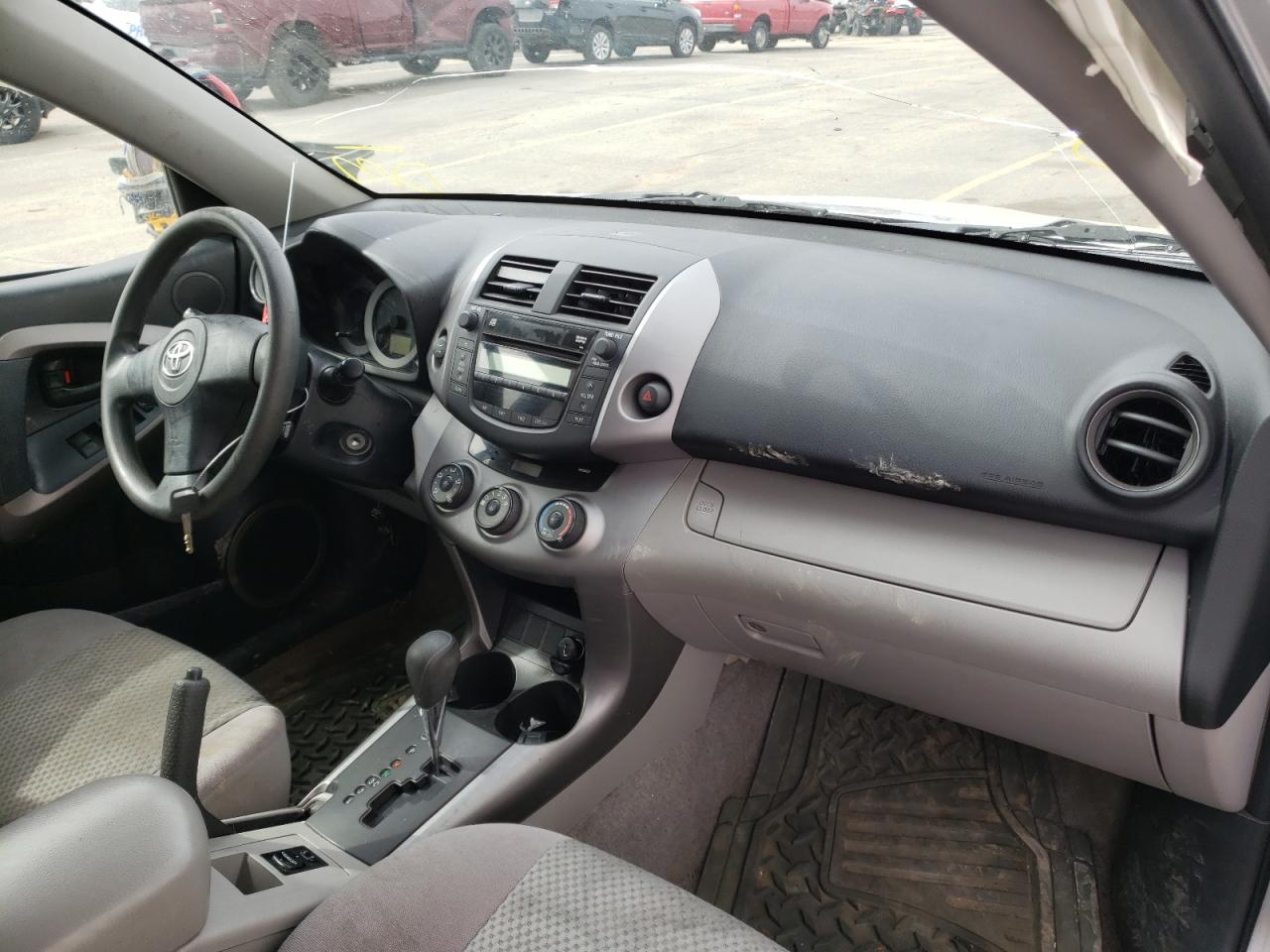 Zdjęcie 9 z aukcji – 2007 TOYOTA RAV4 z VIN JTMBD33V876031901
