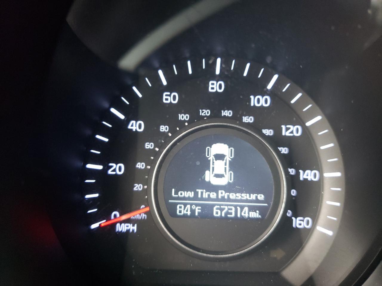 Photo 8 from auction – 2015 KIA OPTIMA LX with VIN KNAGM4A72F5572394