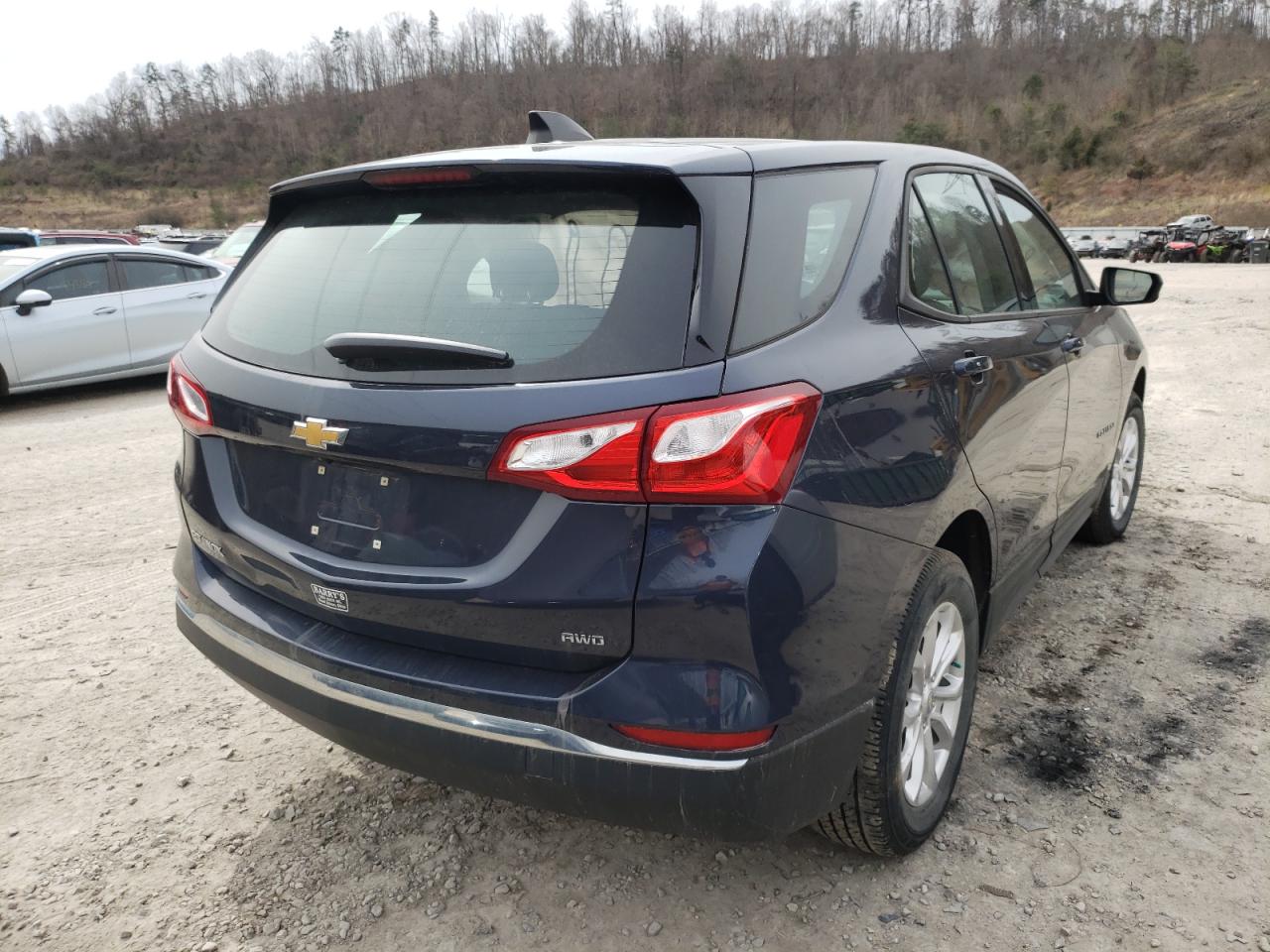 Photo 4 from auction – 2018 CHEVROLET EQUINOX LS with VIN 3GNAXREV2JS532067