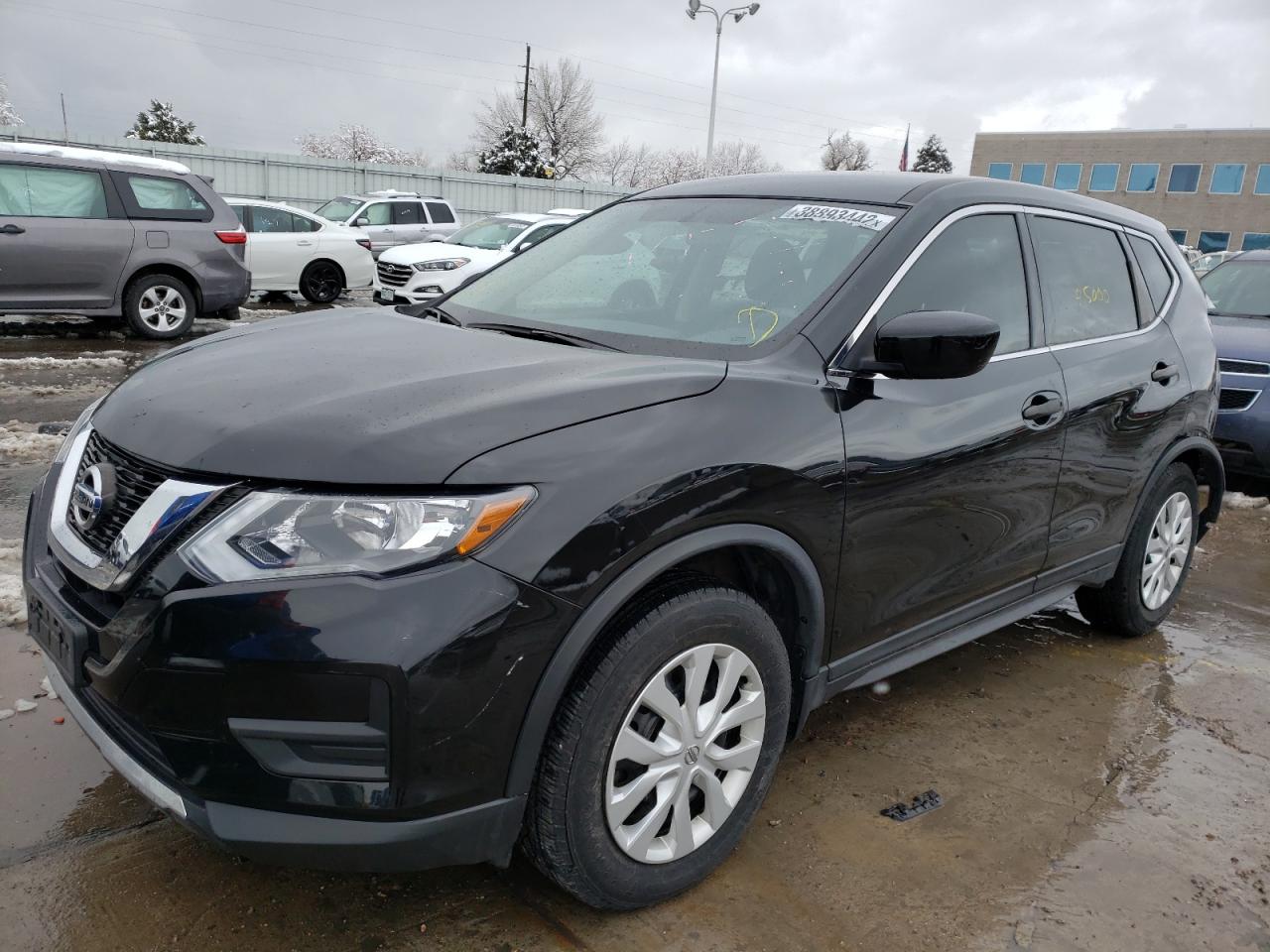 Photo 2 from auction – 2017 NISSAN ROGUE S with VIN KNMAT2MV4HP522937