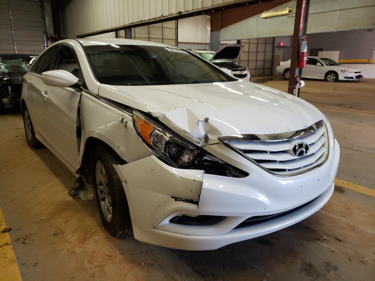 Photo 1 from auction – 2012 HYUNDAI SONATA GLS with VIN 5NPEB4AC4CH386266