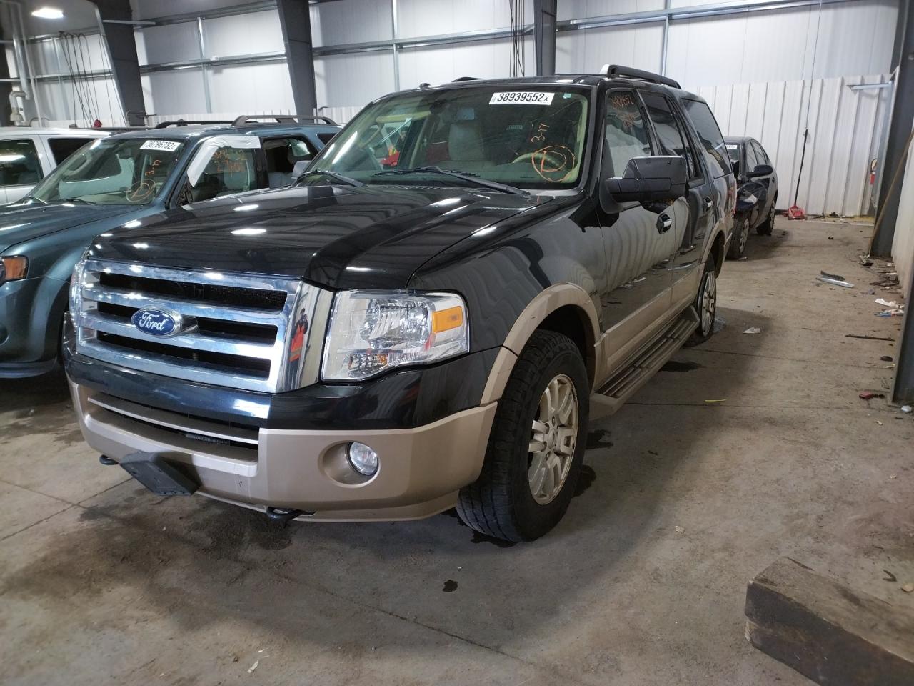 Photo 2 from auction – 2013 FORD EXPEDITION with VIN 1FMJU1J5XDEF22096