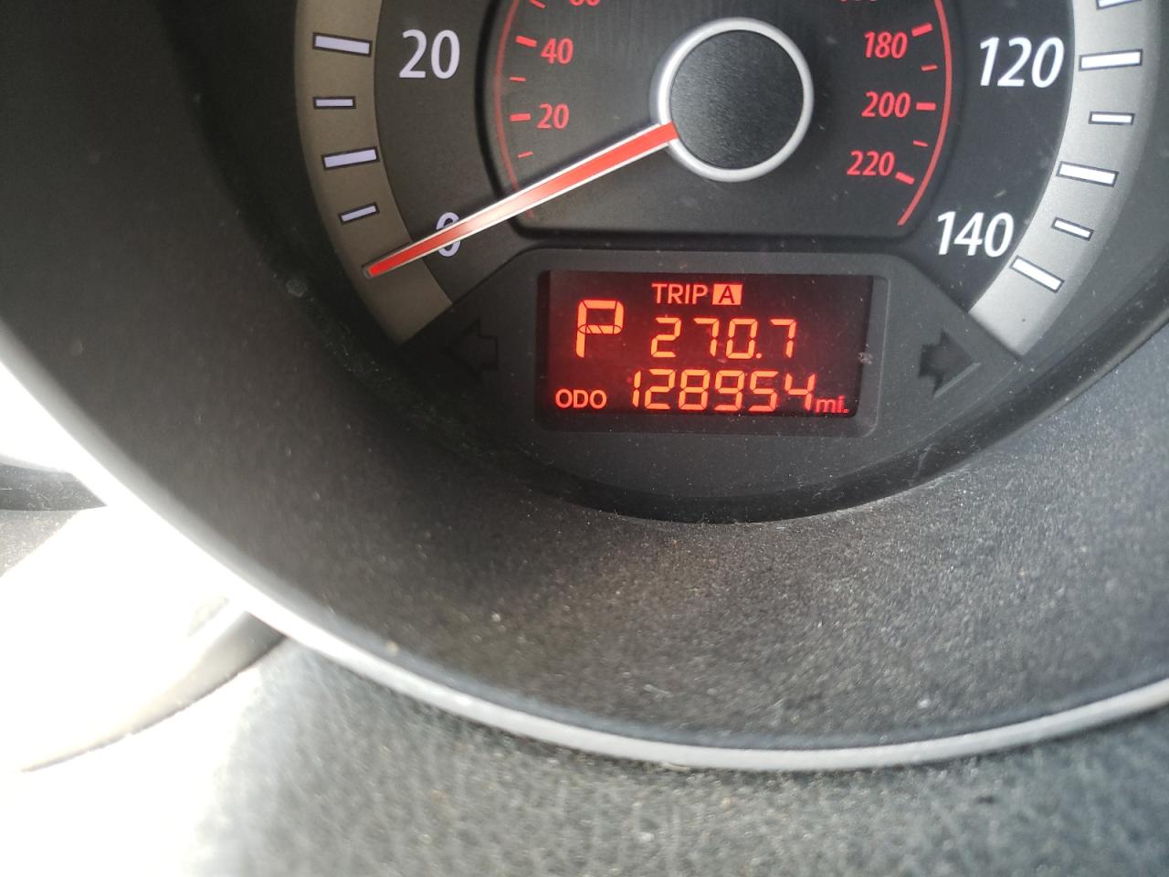 Zdjęcie 8 z aukcji – 2010 KIA FORTE EX z VIN KNAFU4A21A5145491