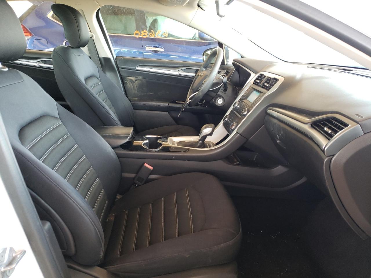 Photo 5 from auction – 2014 FORD FUSION SE with VIN 3FA6P0H72ER296661