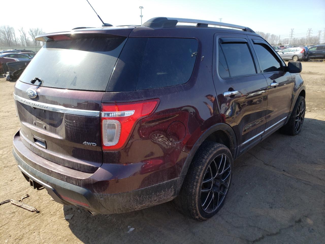 Фото 4 с аукциона – 2011 FORD EXPLORER X с VIN 1FMHK8D83BGA18039