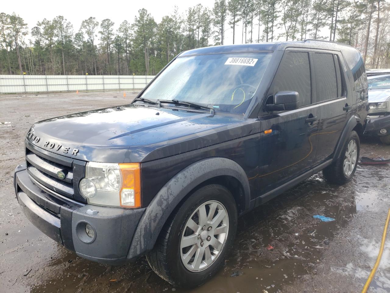 Photo 2 from auction – 2005 LAND ROVER LR3 SE with VIN SALAD25425A326831