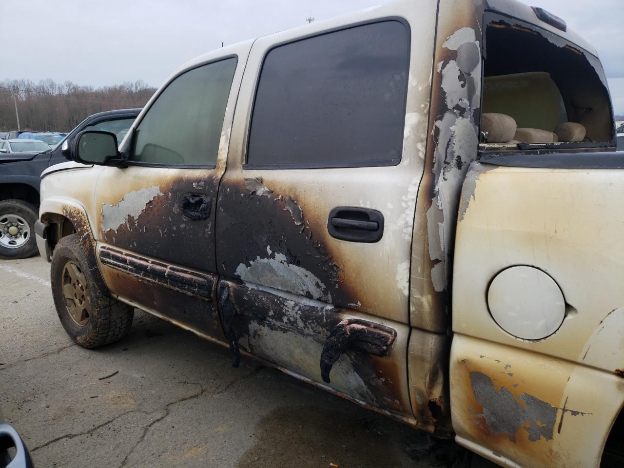 Photo 9 from auction – 2005 CHEVROLET SILVERADO with VIN 2GCEK13T551275600