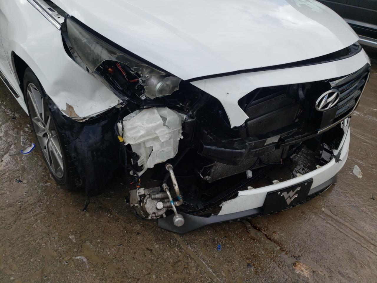 Photo 9 from auction – 2015 HYUNDAI SONATA SPO with VIN 5NPE34AB2FH044730
