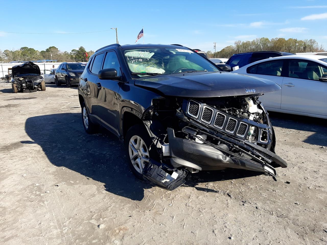 JEEP COMPASS SP 2018 with VIN 3C4NJDAB3JT173378 - Photo from auction