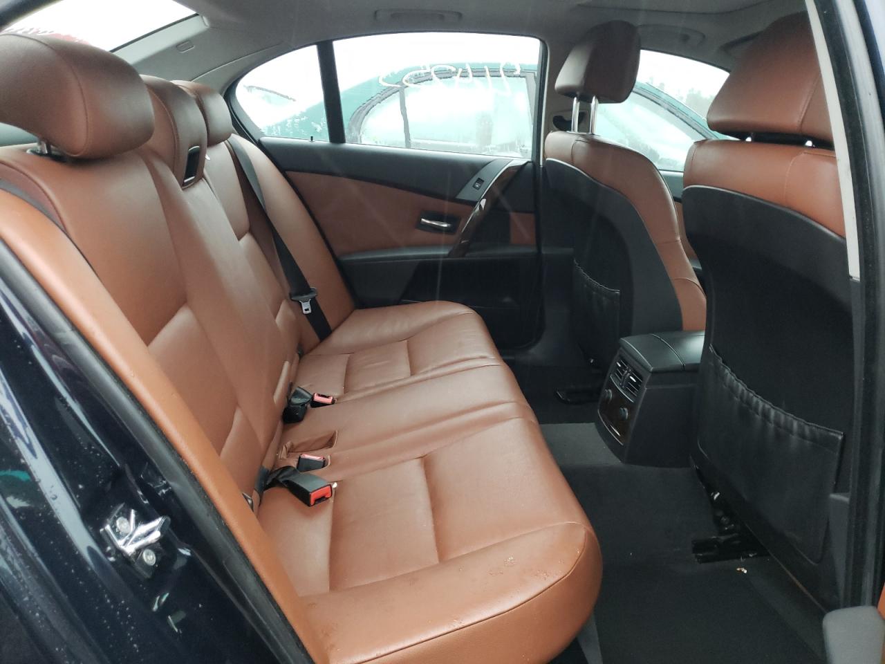 Photo 6 from auction – 2006 BMW 530 I with VIN WBANE73506B996451