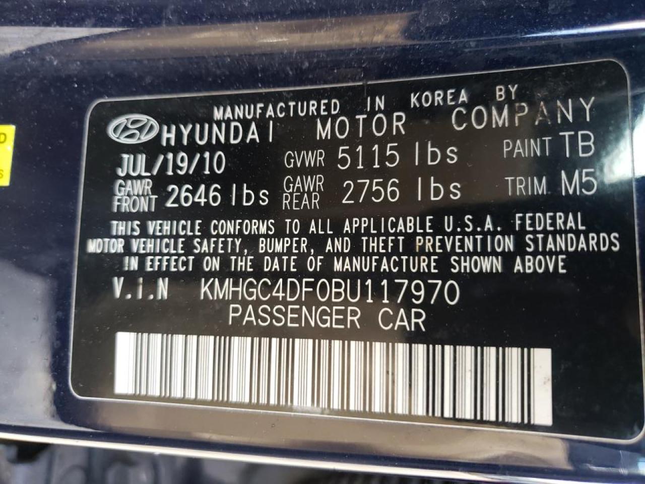Photo 10 from auction – 2011 HYUNDAI GENESIS 4. with VIN KMHGC4DF0BU117970