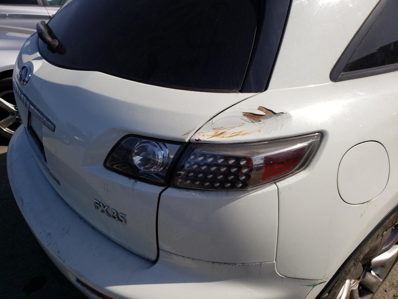 Photo 9 from auction – 2007 INFINITI FX35 with VIN JNRAS08W57X207444