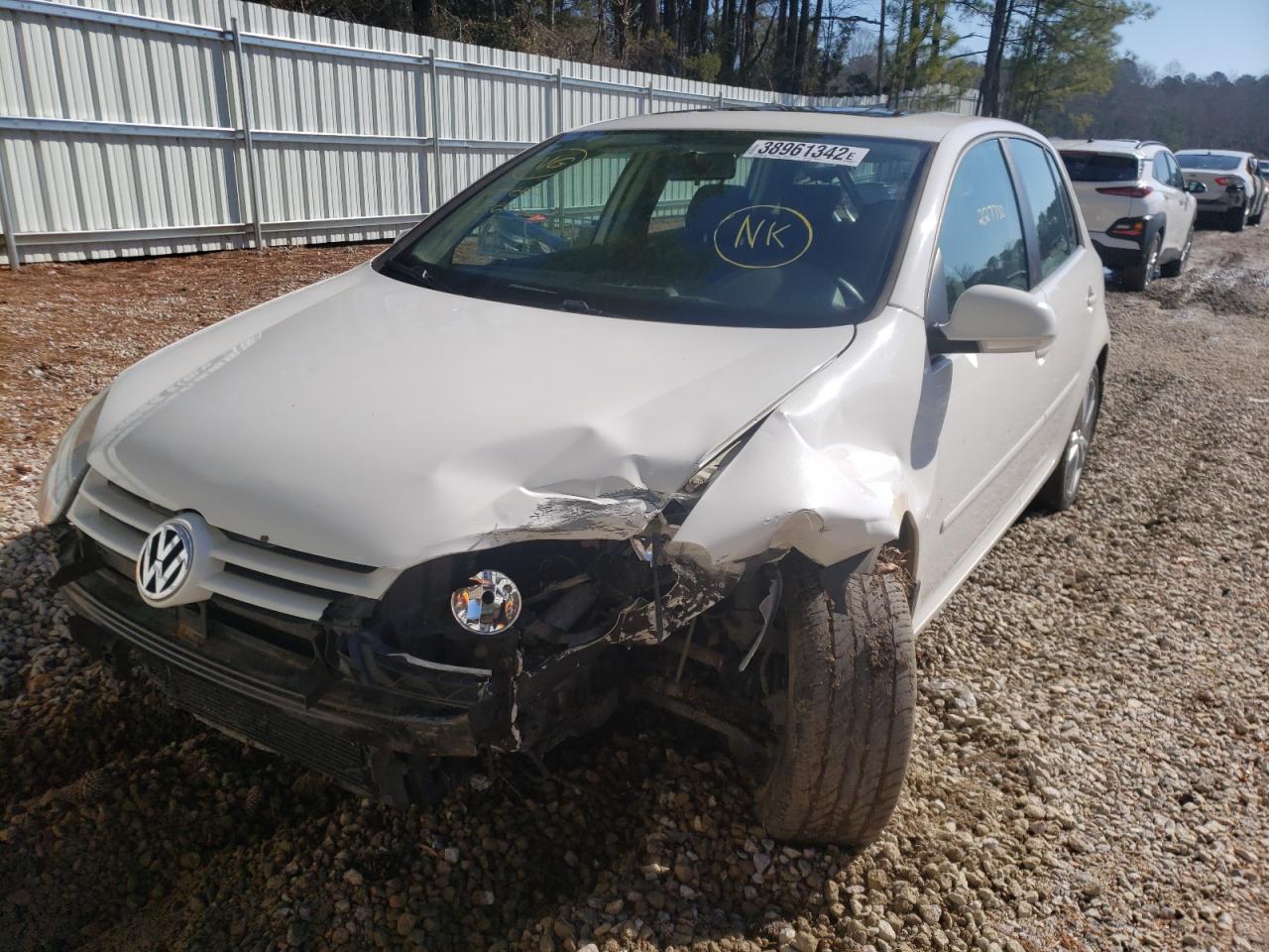 Photo 2 from auction – 2007 VOLKSWAGEN RABBIT with VIN WVWDR71K57W089071
