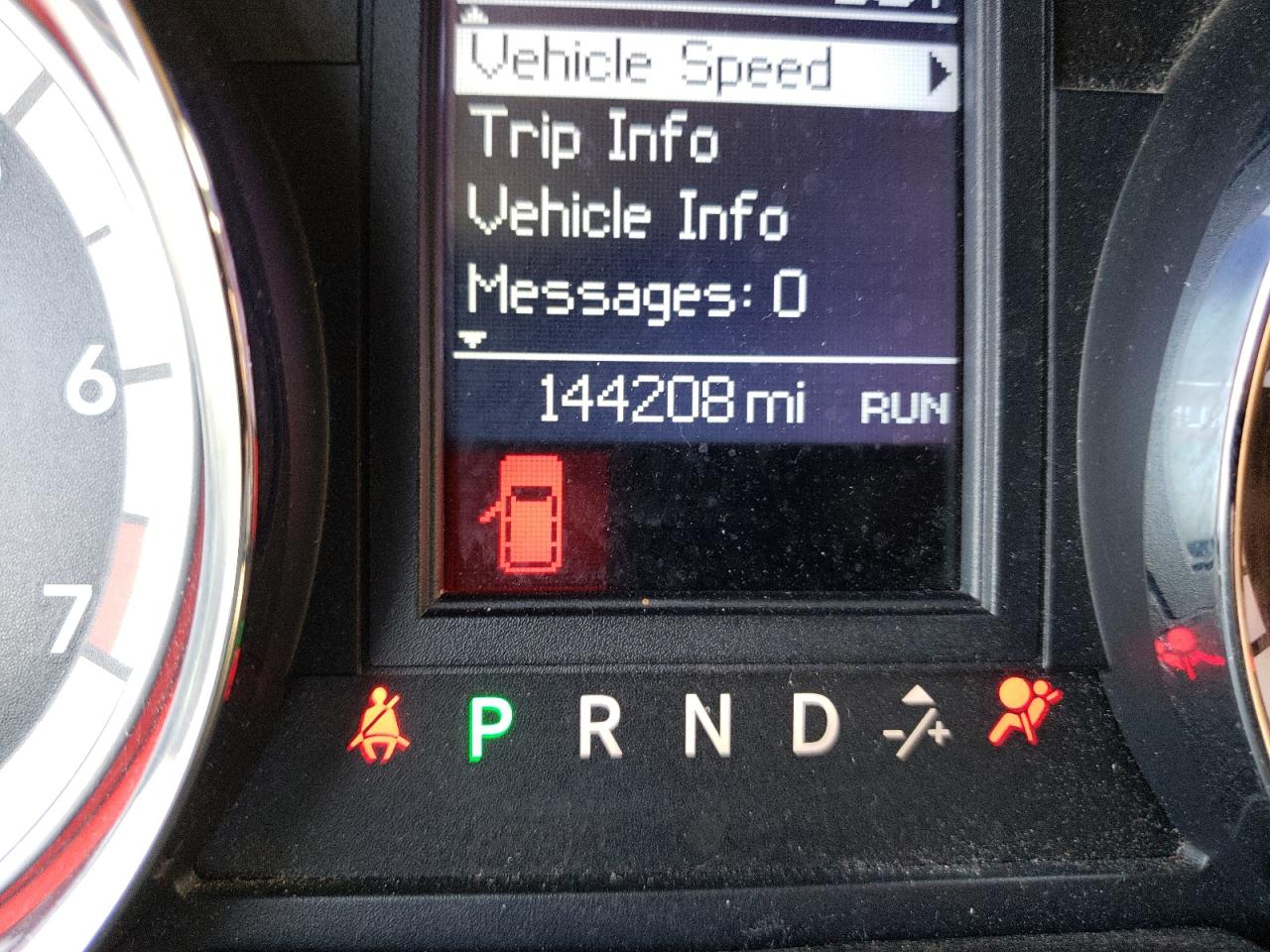Photo 8 from auction – 2012 DODGE GRAND CARA with VIN 2C4RDGDG0CR114604