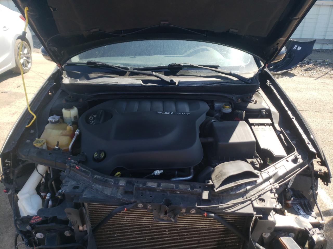 Photo 7 from auction – 2013 CHRYSLER 200 LIMITE with VIN 1C3CCBCG9DN690014