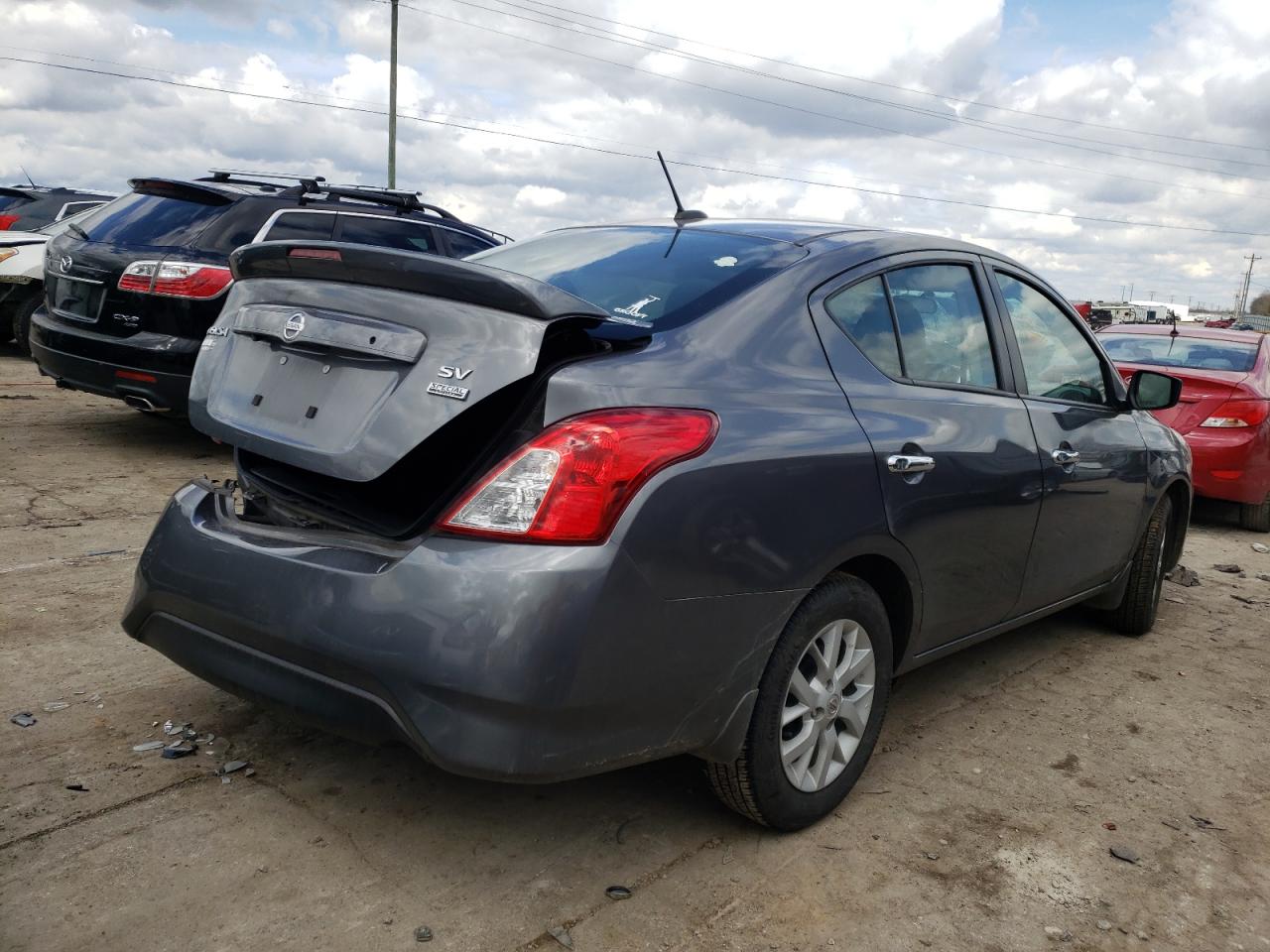 Photo 4 from auction – 2019 NISSAN VERSA S with VIN 3N1CN7APXKL874531