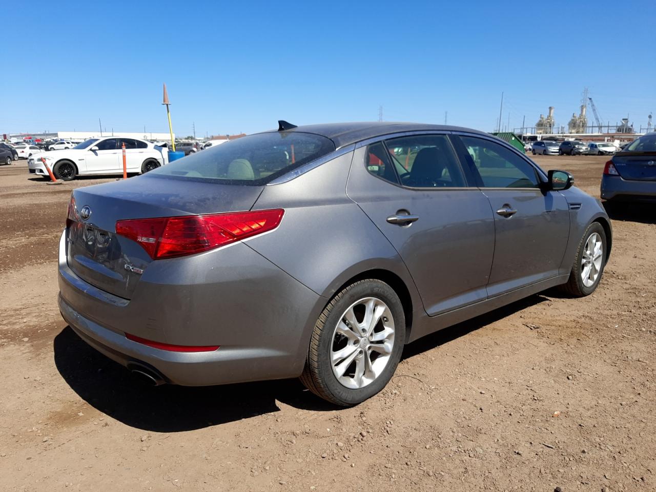 Photo 4 from auction – 2013 KIA OPTIMA EX with VIN 5XXGN4A79DG111024