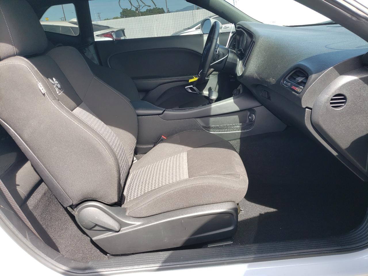 Photo 5 from auction – 2021 DODGE CHALLENGER with VIN 2C3CDZFJ7MH602521