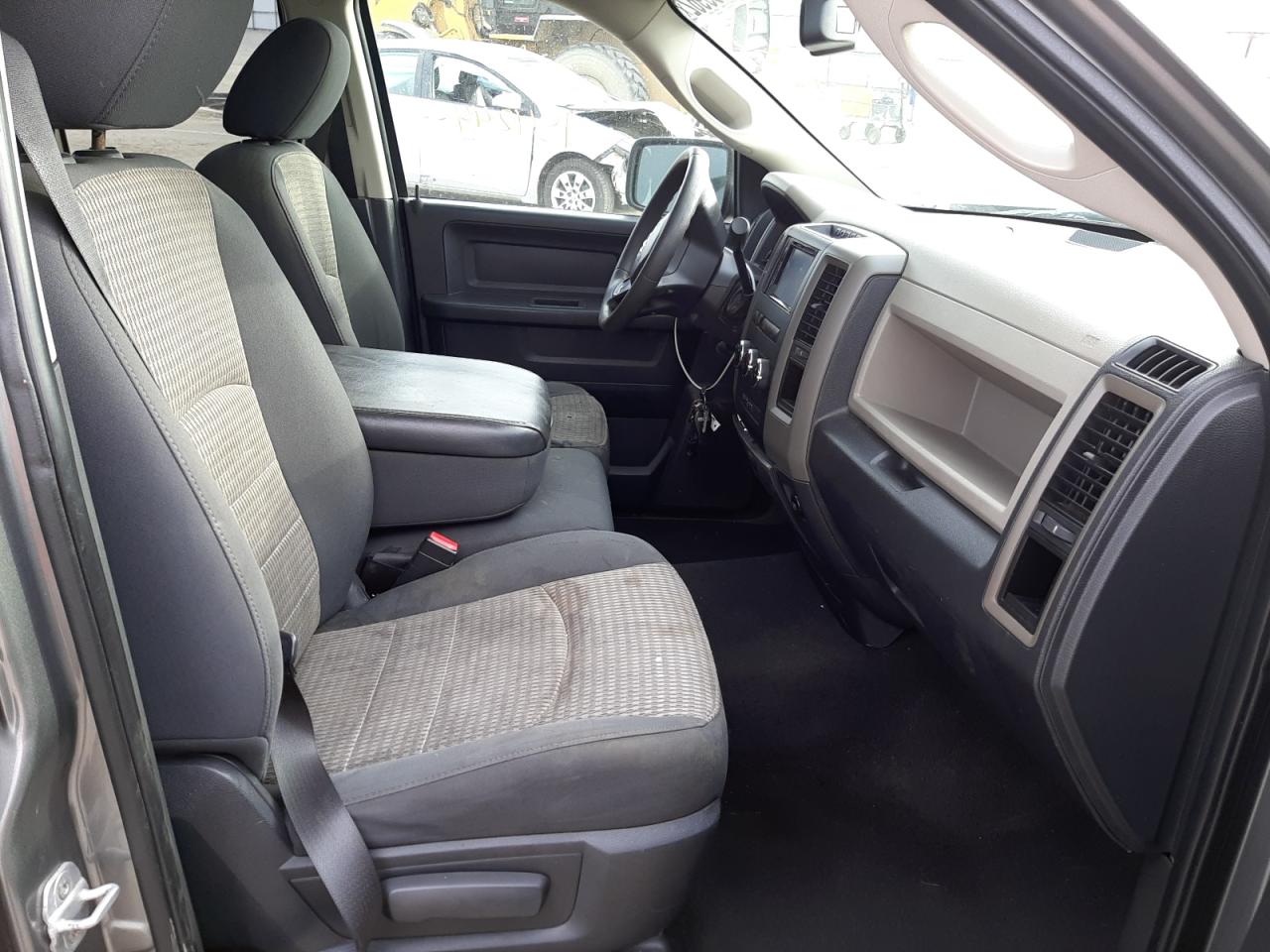 Photo 5 from auction – 2012 DODGE RAM 1500 S with VIN 1C6RD6FT4CS157644