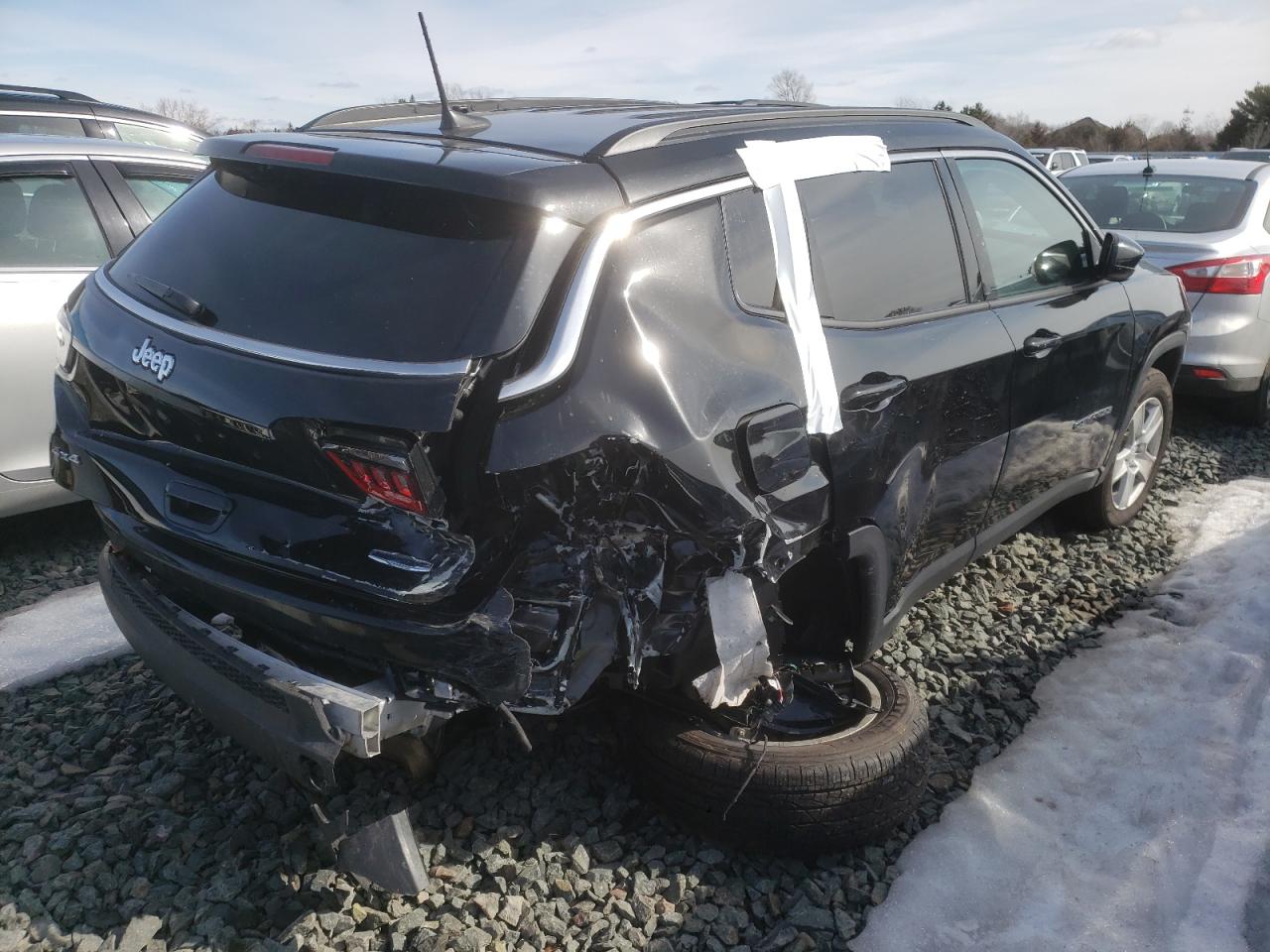 Photo 4 from auction – 2022 JEEP COMPASS LA with VIN 3C4NJDBB5NT102218